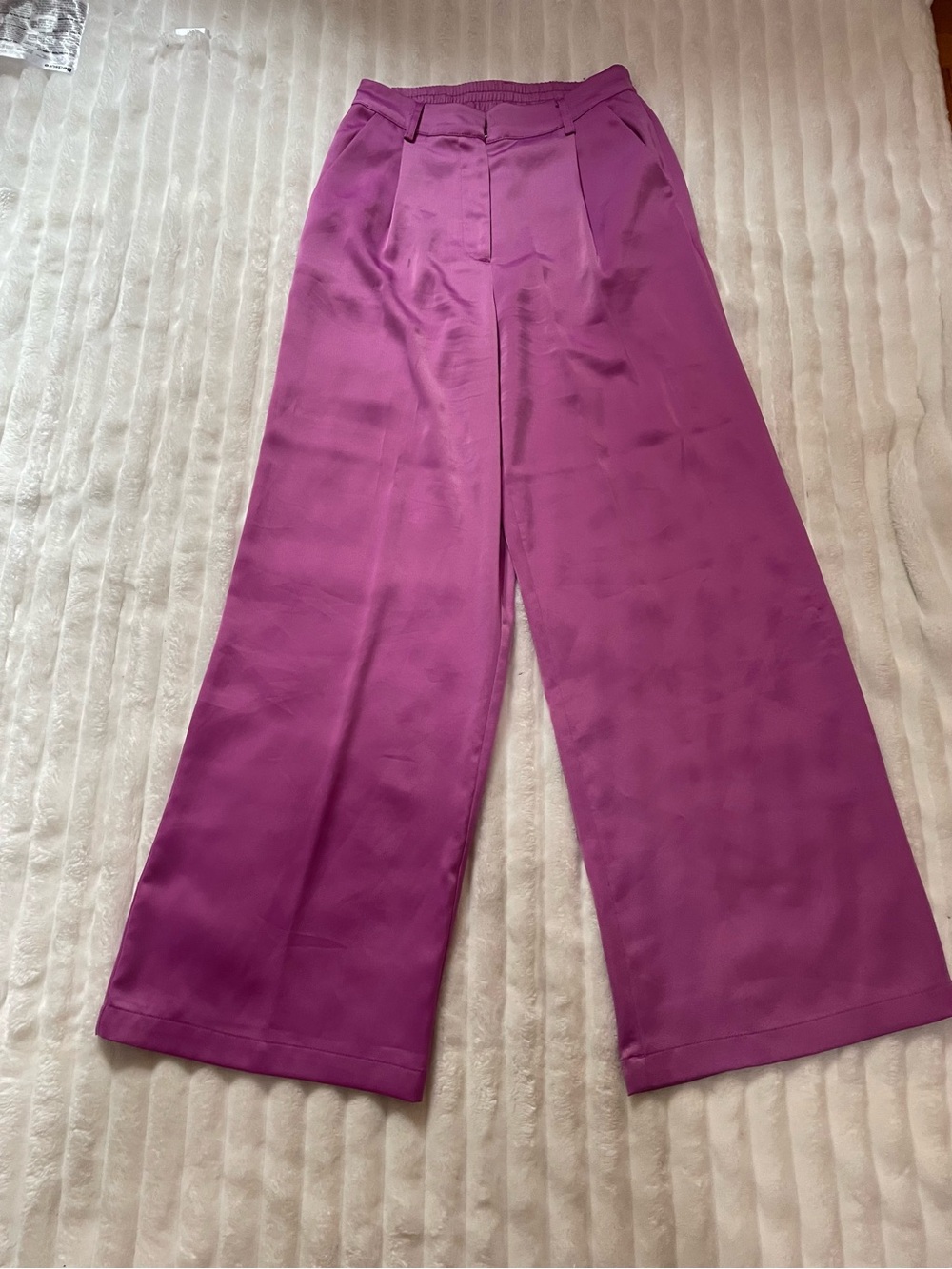 House of Harlow 1960 Wide Leg Satin Pants in Fuchsia - Picture 13 of 14